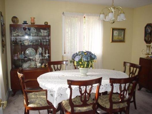Maple Woods Bed and Breakfast Casselman Exteriör bild